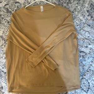 Lululemon tan buttery soft long sleeve like new